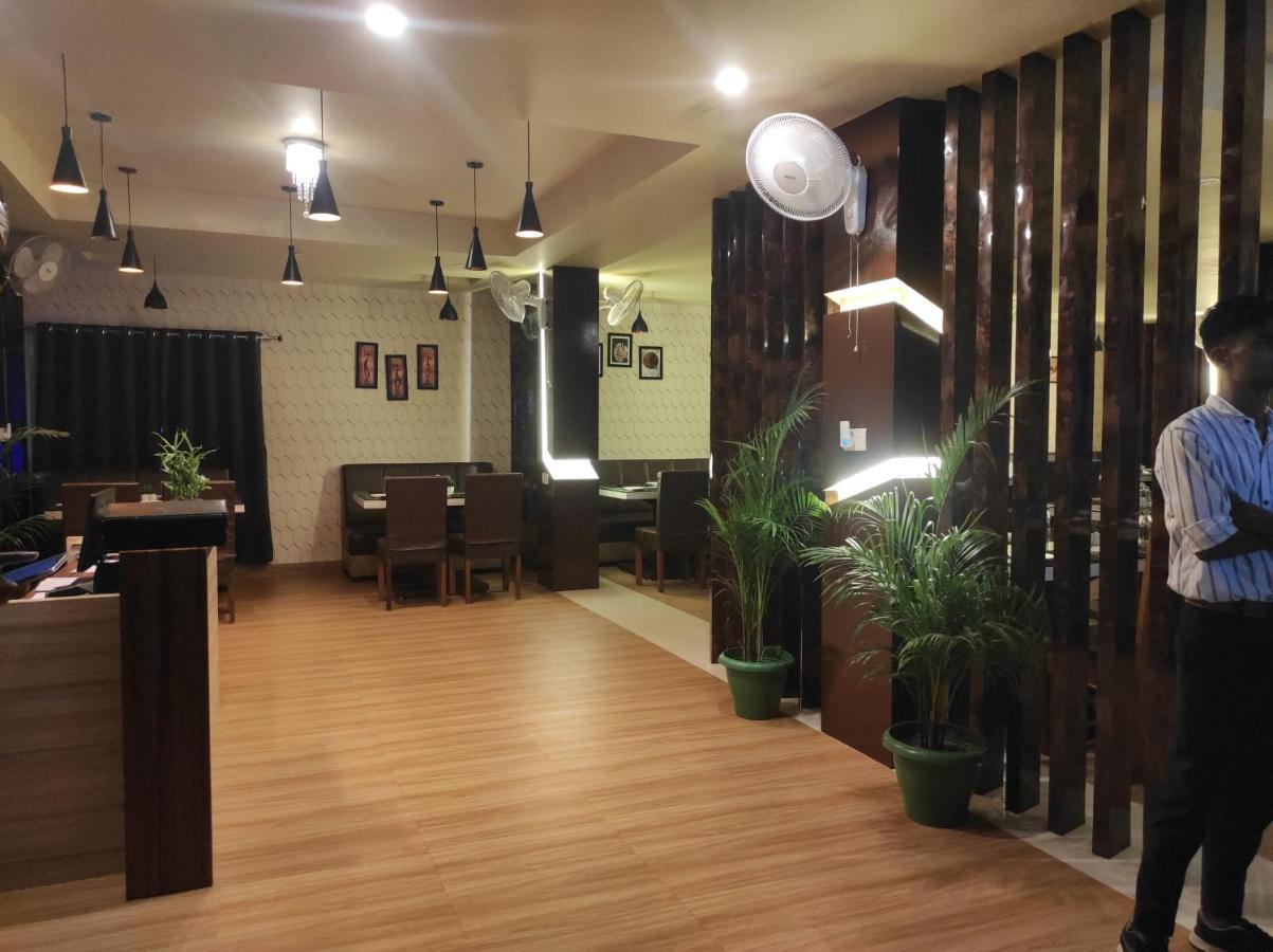 Hotel Paradise - Biswanath Chariali Bishnath ภายนอก รูปภาพ