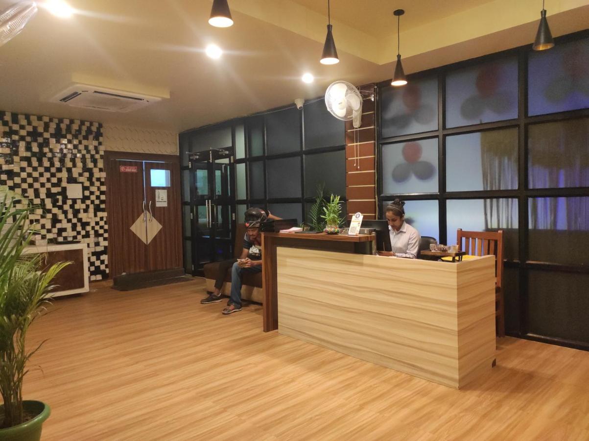 Hotel Paradise - Biswanath Chariali Bishnath ภายนอก รูปภาพ